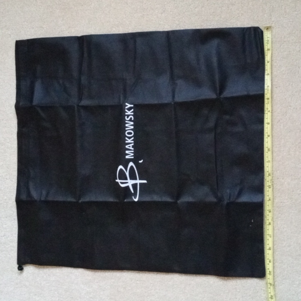 B Makowsky Black Dust Bag for Hand Bag New Without Tags